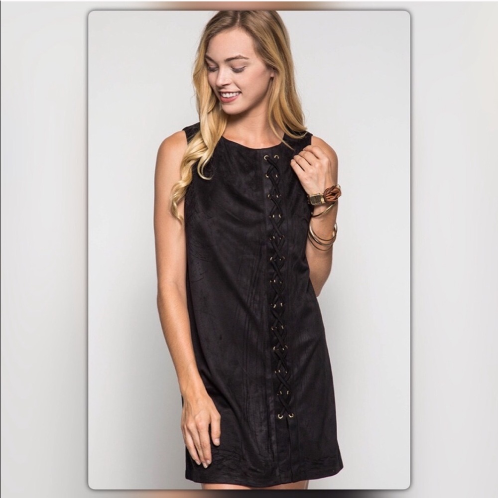 Black Sleeveless Lace-Up Front Dress